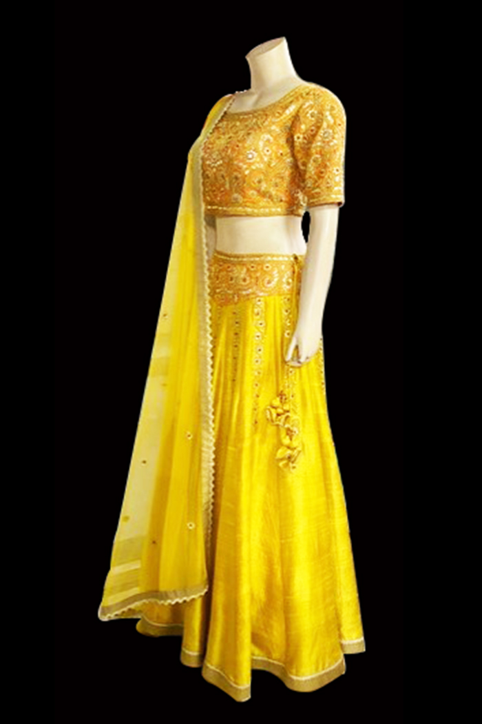 https://www.shamabahl.com/upload/Lehenga180_3.jpg