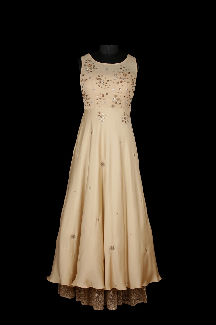 Gowns Golden 