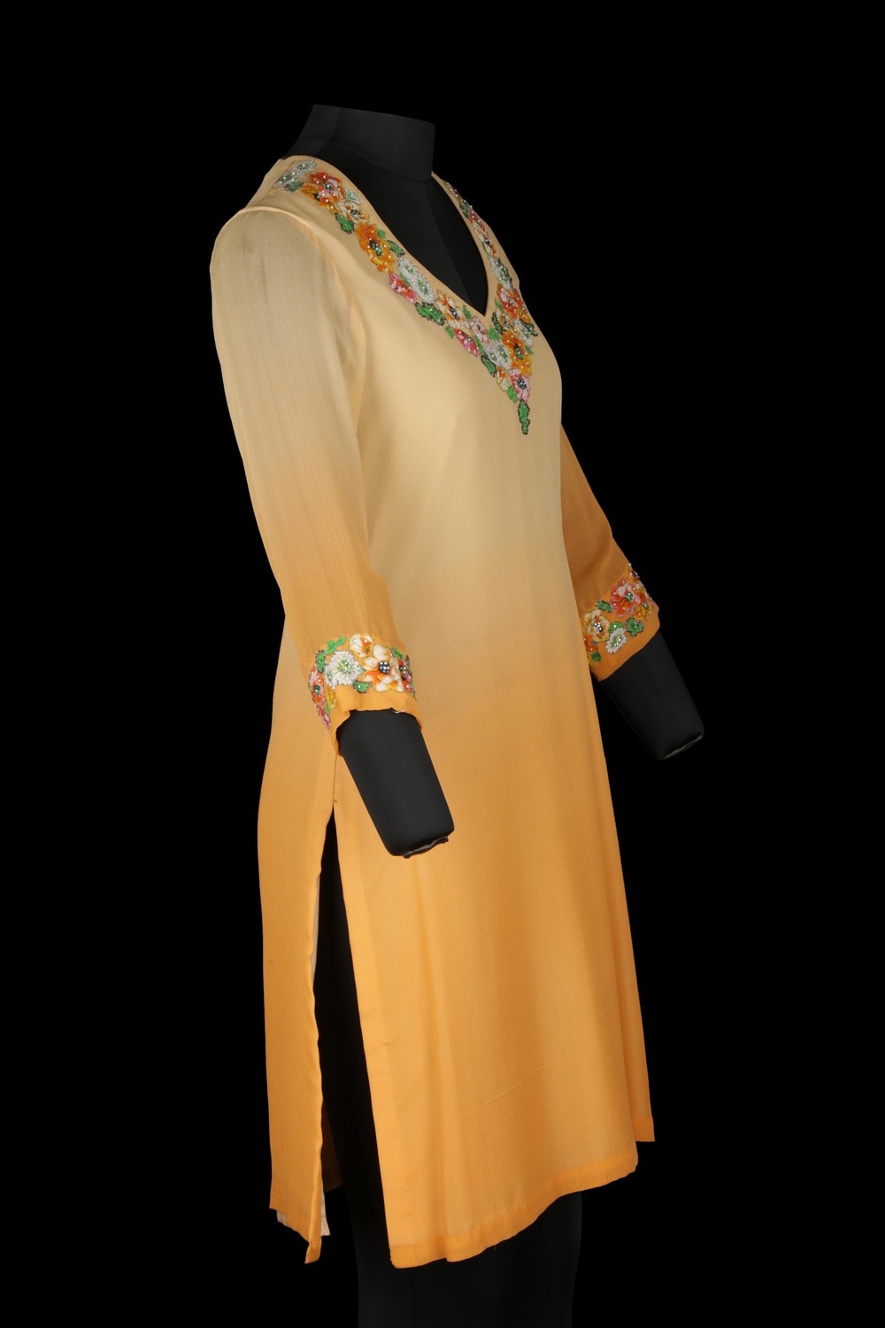 https://www.shamabahl.com/upload/kurti22.jpg