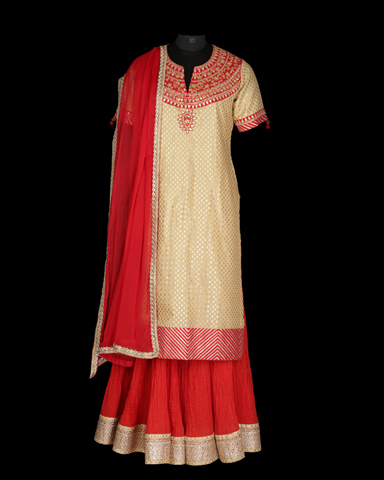 Lehenga Red/ Gold 